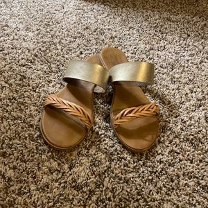 Flip flops